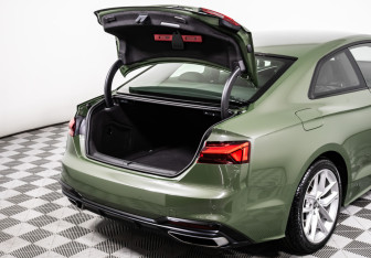 Подержанный автомобиль Audi A5 Coupe 2020 года (15 фото)