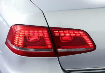 Подержанный автомобиль Volkswagen Passat Sedan 2012 года (8 фото)