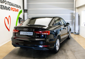 Подержанный автомобиль Audi A3 Sedan 2016 года (4 фото)