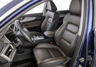 Подержанный автомобиль Chery Tiggo 8 Pro 2022 года (20 фото)