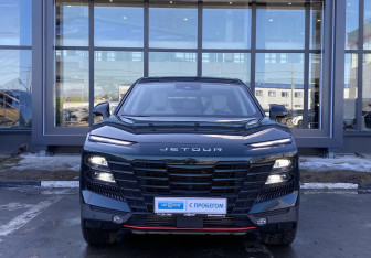 Подержанный автомобиль Jetour Dashing 2024 года (2 фото)