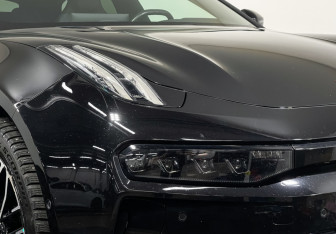 Подержанный автомобиль Zeekr 001 2024 года (23 фото)