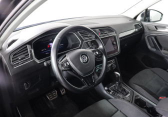 Подержанный автомобиль Volkswagen Tiguan 2018 года (9 фото)