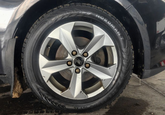 Подержанный автомобиль Ford Focus Hatchback 2012 года (15 фото)