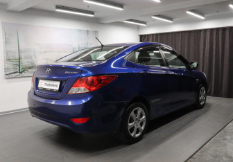Подержанный автомобиль Hyundai Solaris Sedan 2014 года (4 фото)
