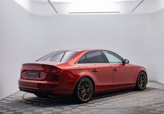 Подержанный автомобиль Audi A4 Sedan 2013 года (5 фото)