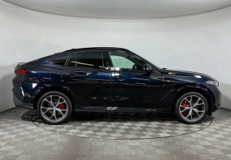 Новый BMW X6 2024 (3 фото)