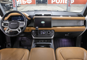 Подержанный автомобиль Land Rover Defender Suv 2023 года (14 фото)