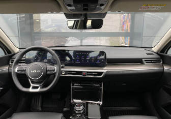 Новый Kia K5 2025 (20 фото)
