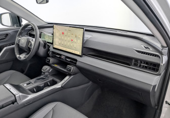 Новый Toyota RAV4 2026 (9 фото)