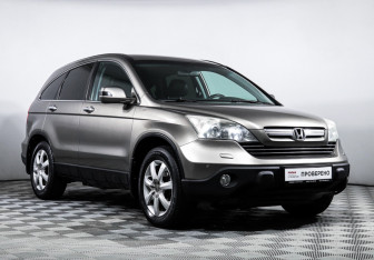 Подержанный автомобиль Honda CR-V 2008 года (3 фото)