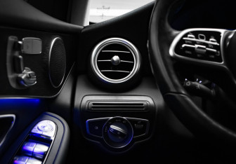 Подержанный автомобиль Mercedes-Benz GLC Coupe 2020 года (13 фото)