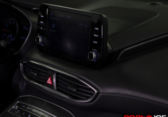 Подержанный автомобиль Hyundai Santa Fe 2021 года (18 фото)