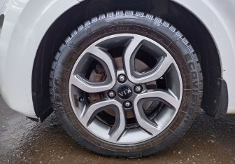 Подержанный автомобиль Kia Picanto 2020 года (9 фото)