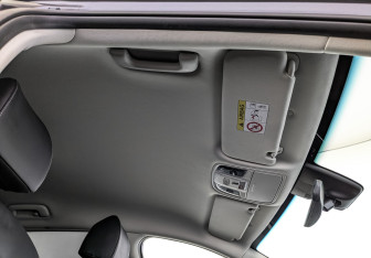 Подержанный автомобиль Kia Stinger 2023 года (23 фото)