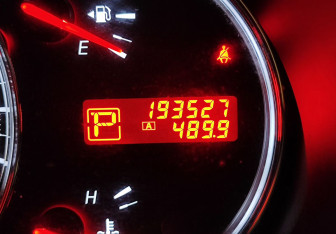 Подержанный автомобиль Nissan Teana 2011 года (12 фото)