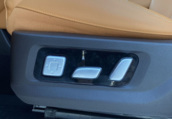 Подержанный автомобиль Tank 500 2023 года (14 фото)