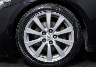 Подержанный автомобиль Lexus IS Sedan 2014 года (20 фото)