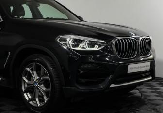 Подержанный автомобиль BMW X3 2020 года (21 фото)