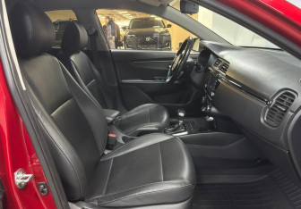 Подержанный автомобиль Kia Rio Sedan 2019 года (10 фото)