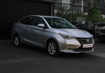 Подержанный автомобиль Changan Alsvin 2023 года (3 фото)