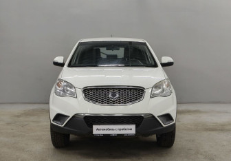 Подержанный автомобиль SsangYong Actyon 2013 года (2 фото)