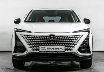 Подержанный автомобиль Changan UNI-T 2022 года (2 фото)