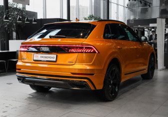 Подержанный автомобиль Audi Q8 2019 года (4 фото)