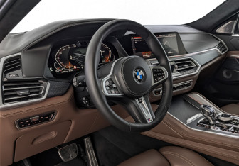 Подержанный автомобиль BMW X6 2020 года (15 фото)