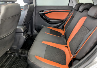 Подержанный автомобиль LADA (ВАЗ) Vesta Wagon 2019 года (12 фото)