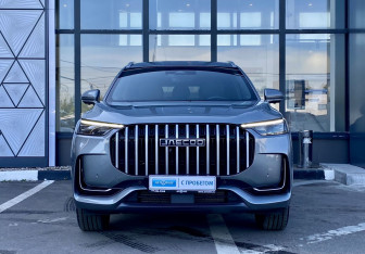 Подержанный автомобиль Jaecoo J8 2024 года (2 фото)