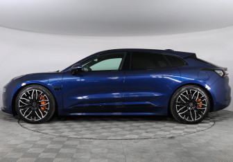 Подержанный автомобиль Zeekr 001 2023 года (8 фото)