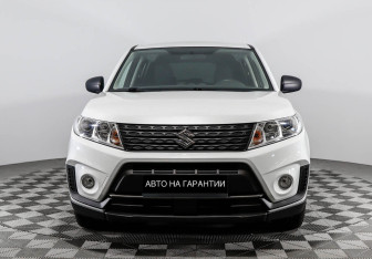Подержанный автомобиль Suzuki Vitara 2021 года (2 фото)