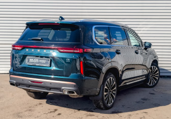 Подержанный автомобиль Exeed VX 2023 года (5 фото)