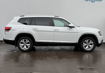 Подержанный автомобиль Volkswagen Teramont 2019 года (4 фото)