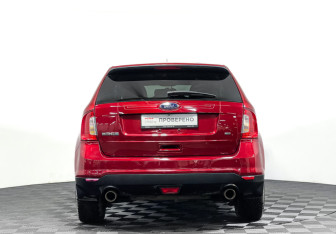 Подержанный автомобиль Ford Edge 2014 года (6 фото)