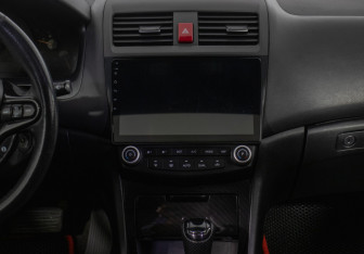 Подержанный автомобиль Honda Accord Sedan 2007 года (14 фото)