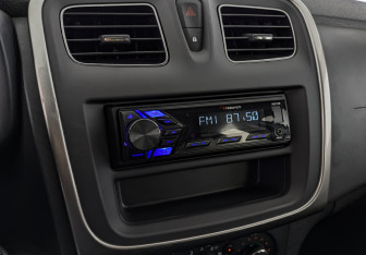 Подержанный автомобиль Renault Logan Sedan 2022 года (21 фото)