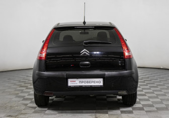 Подержанный автомобиль Citroen C4 Hatchback 2009 года (6 фото)