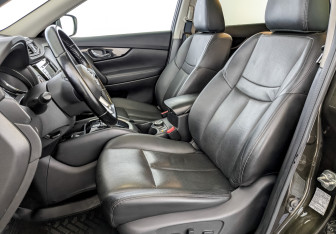 Подержанный автомобиль Nissan X-Trail 2021 года (21 фото)