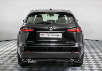 Подержанный автомобиль Lexus NX 2015 года (6 фото)