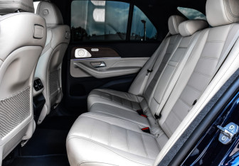 Подержанный автомобиль Mercedes-Benz GLE 2020 года (53 фото)