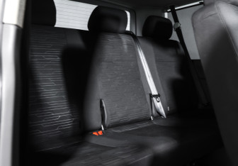 Подержанный автомобиль Volkswagen Caravelle 2021 года (13 фото)