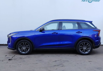 Подержанный автомобиль FAW Bestune T55 2023 года (5 фото)
