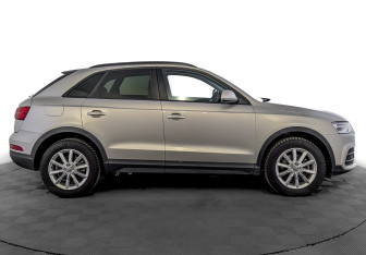 Подержанный автомобиль Audi Q3 2015 года (4 фото)