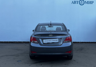Подержанный автомобиль Hyundai Solaris Sedan 2014 года (6 фото)