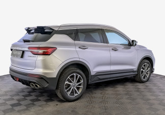 Подержанный автомобиль Geely Coolray 2023 года (5 фото)