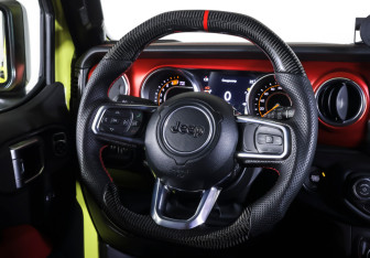 Подержанный автомобиль Jeep Wrangler 2023 года (14 фото)