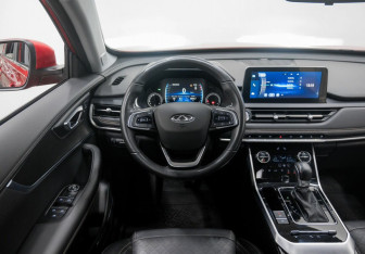 Подержанный автомобиль Chery Tiggo 8 2021 года (11 фото)