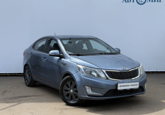 Подержанный автомобиль Kia Rio Sedan 2012 года (3 фото)